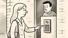 Joks: pie daudzstāvu mājas ieejas blondīne